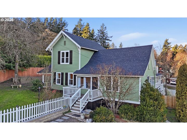 Property Photo:  2695 Dillow Dr  OR 97068 