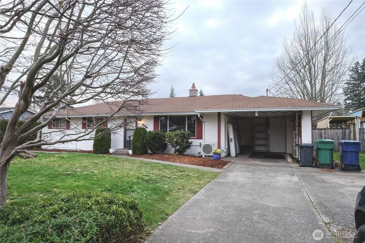 Property Photo: 8220 53rd Drive NE WA 98270