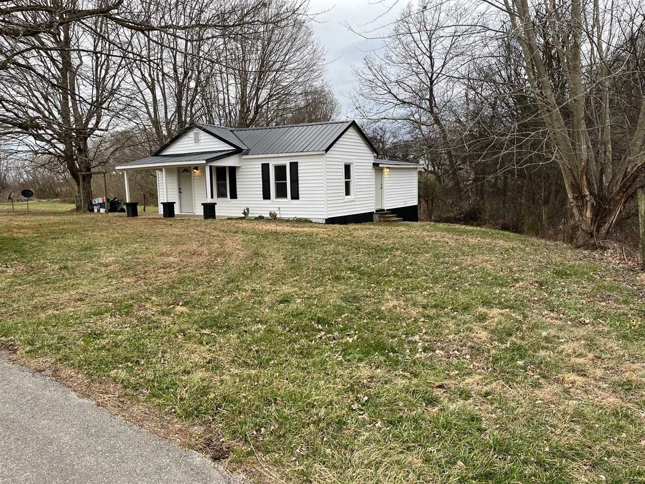 Property Photo:  38 Jodieville Road  KY 42127 