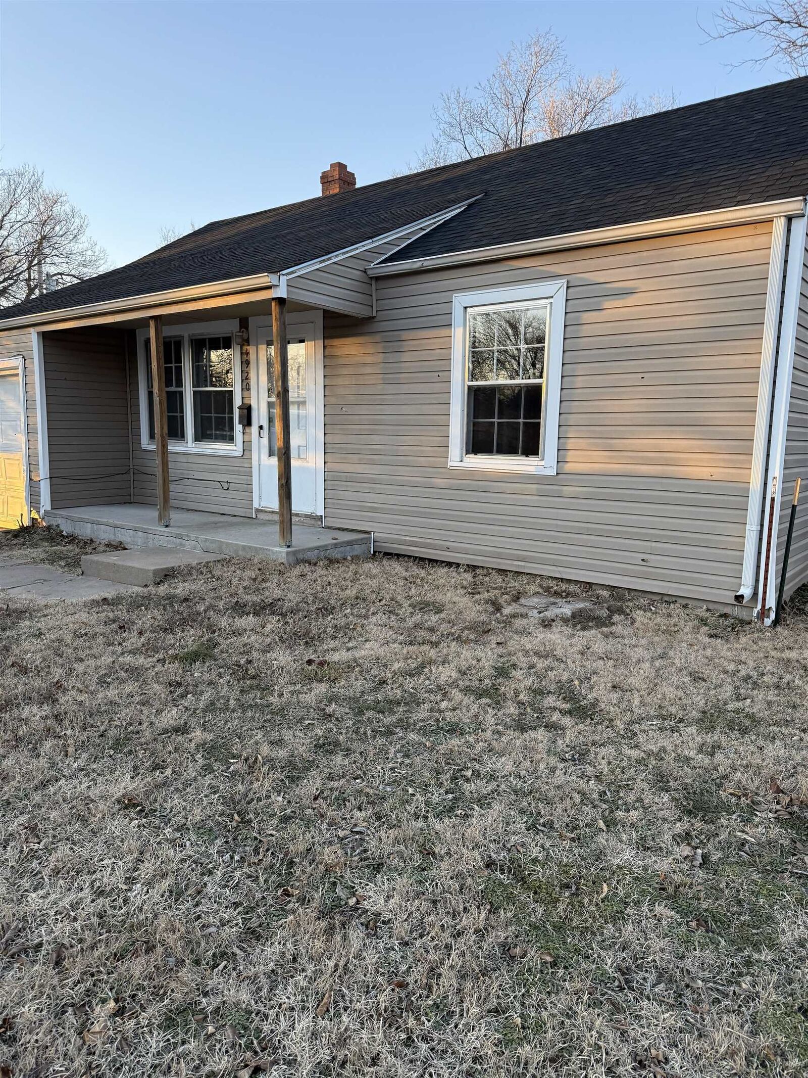 Property Photo:  4920 E Elm St  KS 67208-3514 