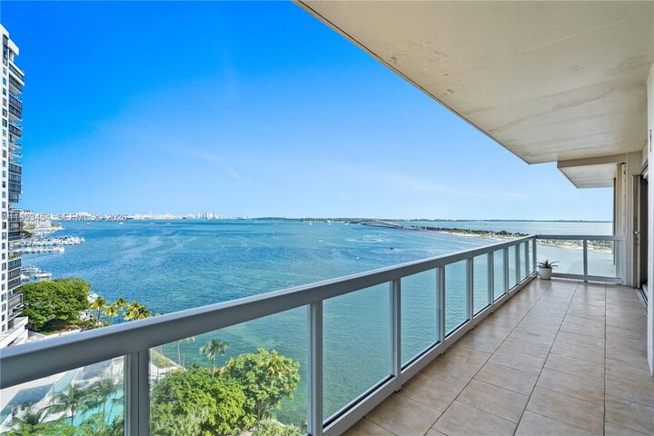 Property Photo: 2451 Brickell Ave 14D FL 33129