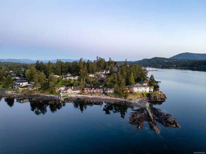 Property Photo:  10493 Allbay Rd  BC V8L 2P2 