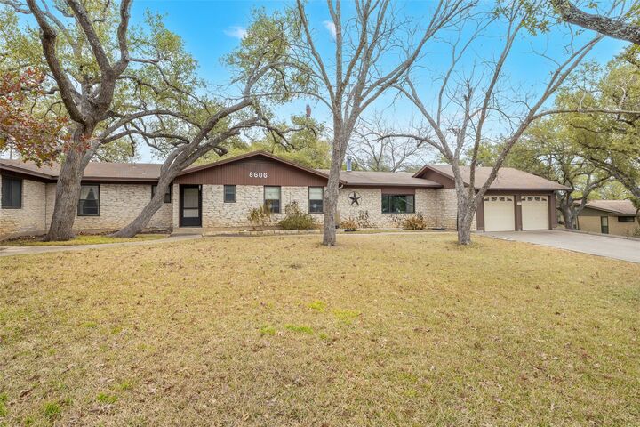 Property Photo: 8606 Thunderbird Road A &Amp B TX 78736