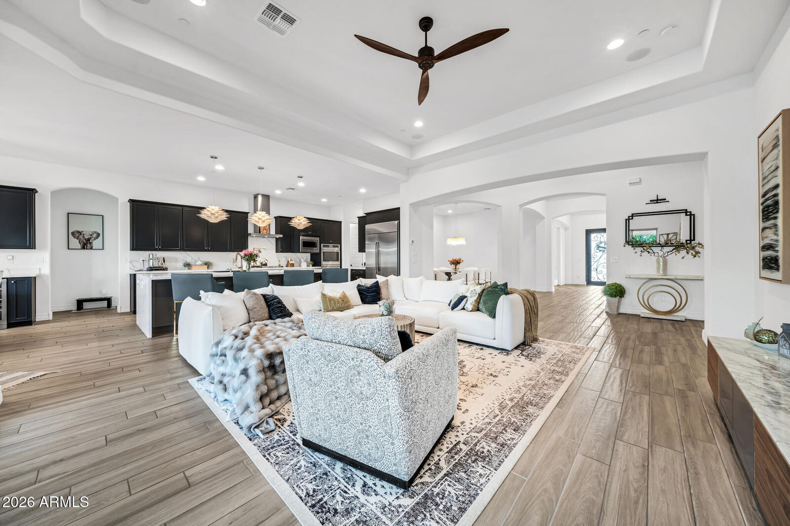 Property Photo: 7626 W Monte Lindo -- AZ 85383