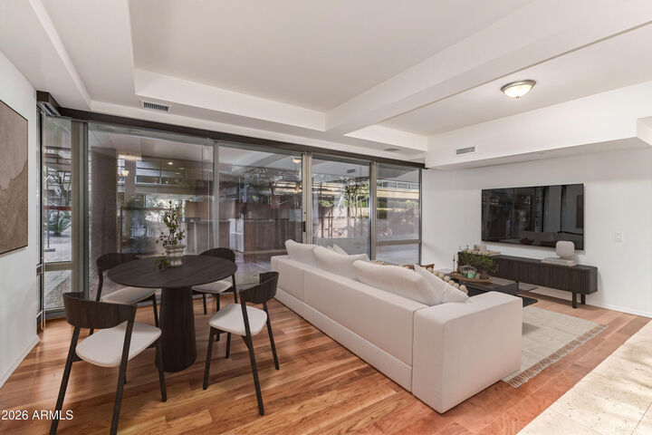 Property Photo:  7151 E Rancho Vista Drive 1006  AZ 85251 