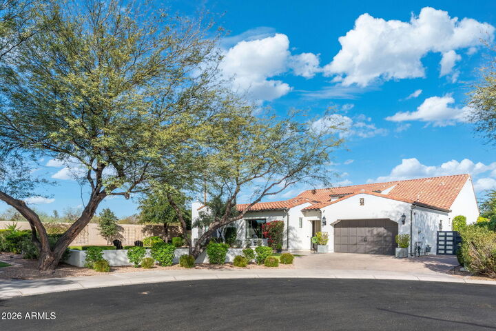 Property Photo:  7624 E Solano Drive  AZ 85250 