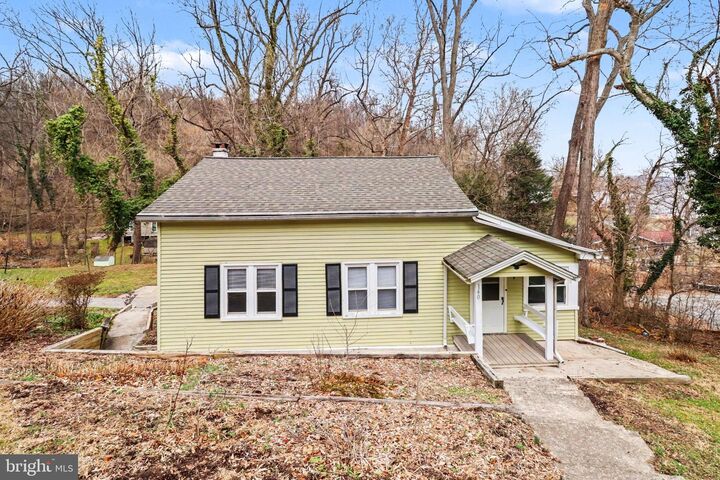 Property Photo:  140 Murphys Hollow Lane  PA 17368 