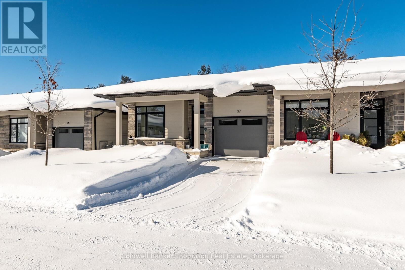 Property Photo:  37 Jack Street  ON P1H 0G4 