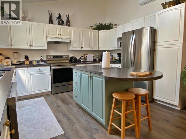 Property Photo: 4713 Birch Lane BC V0E 1E0