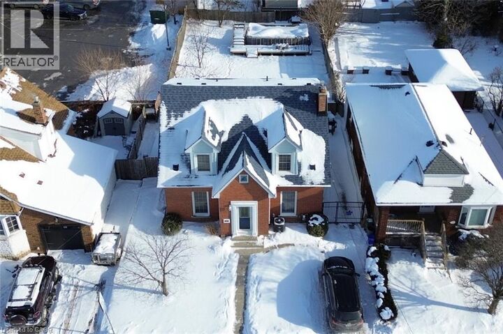 Photo de la propriété:  19 East 17th Street  ON L9A 4L9 