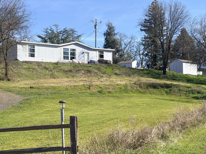 Property Photo: 10269 Donovan St CA 95327