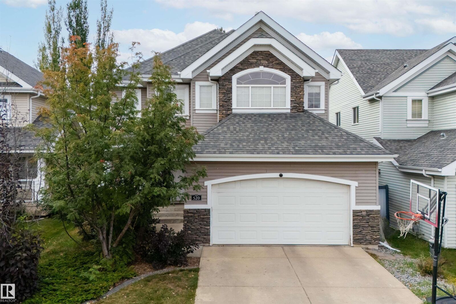 Property Photo: 520 Stewart Crescent SW AB T6X 0A8