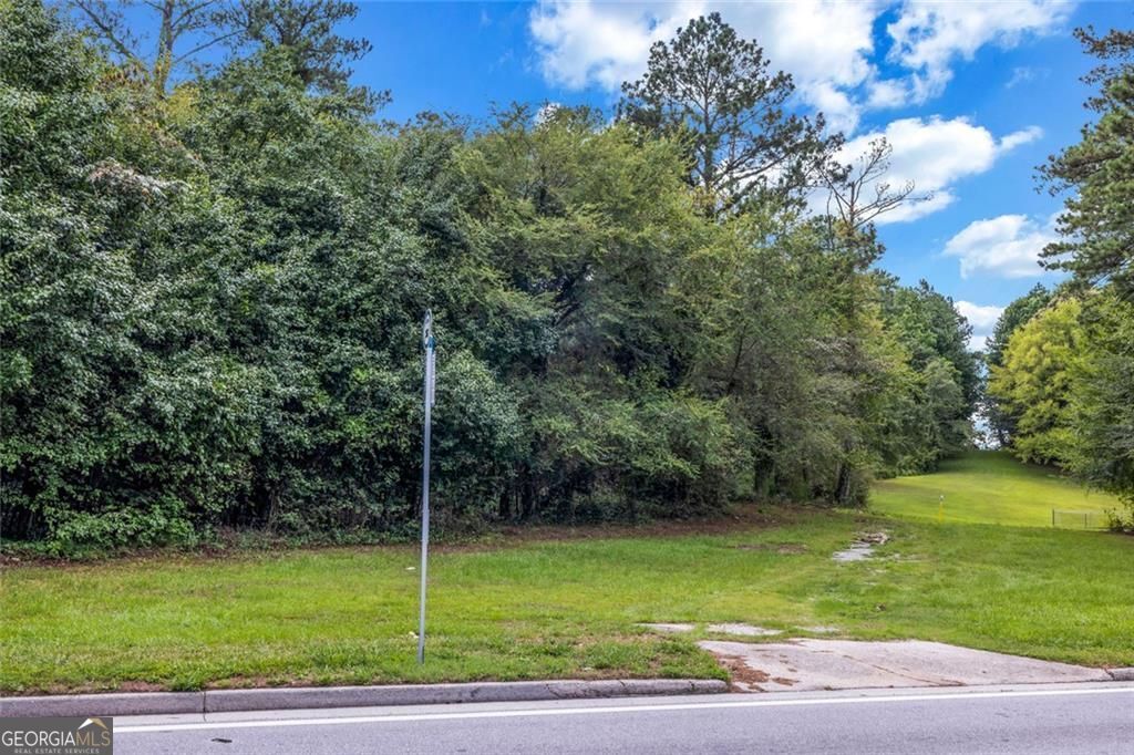 Property Photo:  6845 Old National Highway  GA 30349 