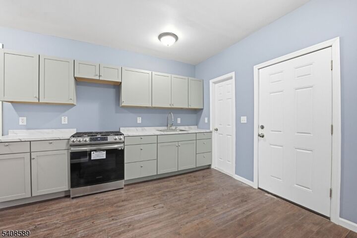 Property Photo:  206 Clark Pl  NJ 07206 