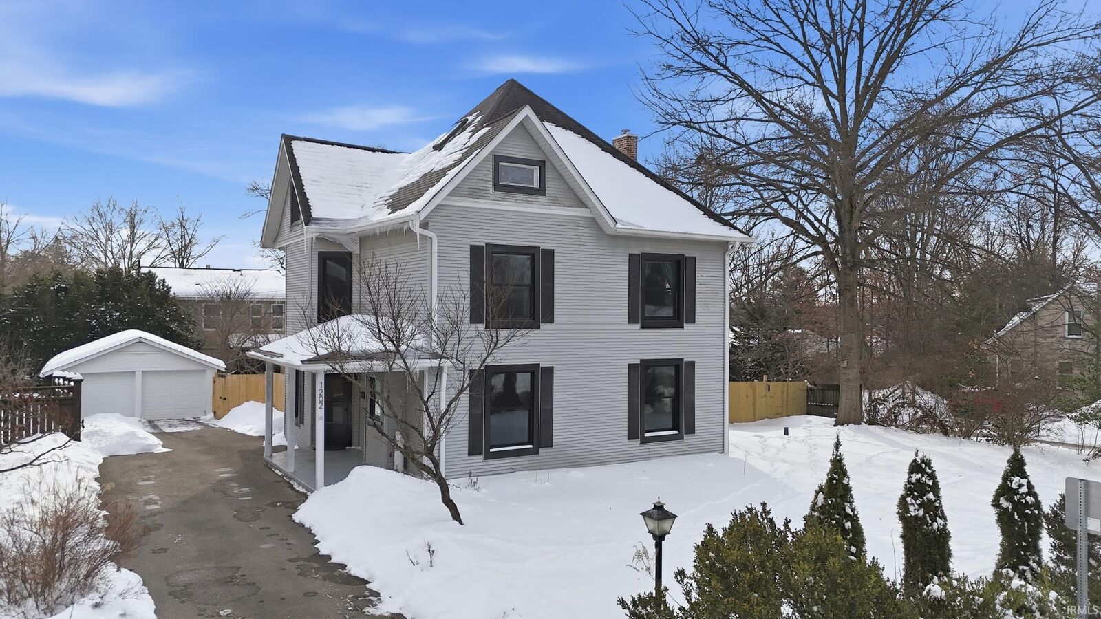 Property Photo: 1202 E Maxwell Lane IN 47401