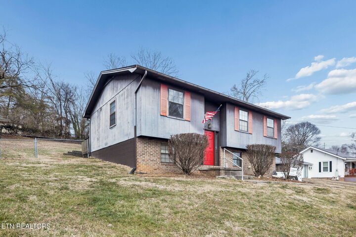 Property Photo:  620 Cagle St.  TN 37716 