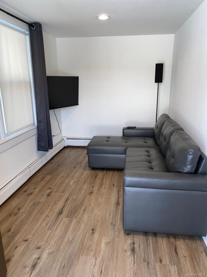 Property Photo:  87 Deltic Road 5A  NY 10956 