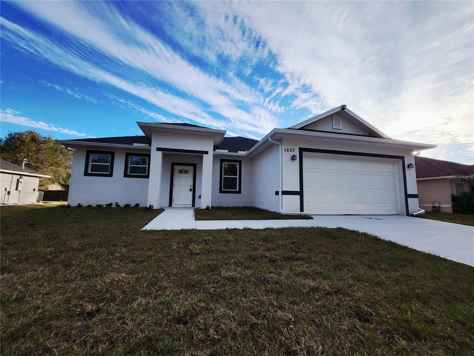 Property Photo:  1620 Welland Street SE  FL 32909 
