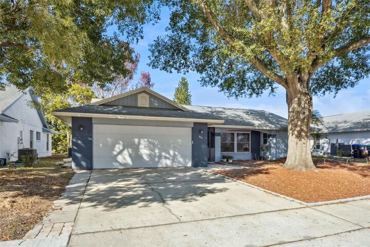 Property Photo:  5111 Dorrington Lane  FL 32821 