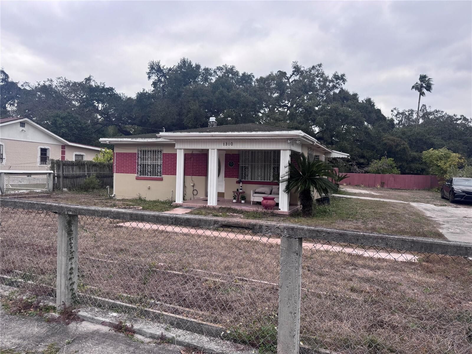 Property Photo:  1310 E Ida Street  FL 33603 