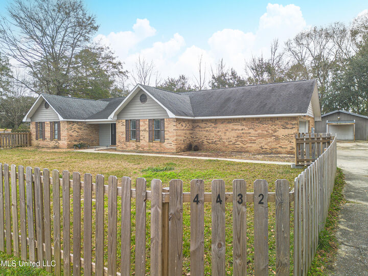 Property Photo:  4432 Lily Patch Lane  MS 39562 