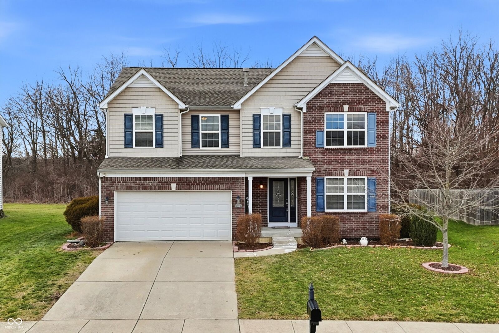 Property Photo:  1232 Gleneagle Drive  IN 46239 