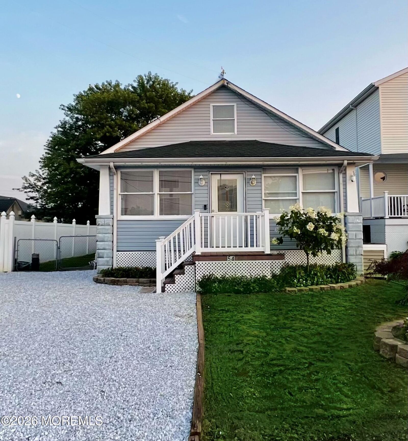 Property Photo:  546 E Bayview Avenue  NJ 08740 