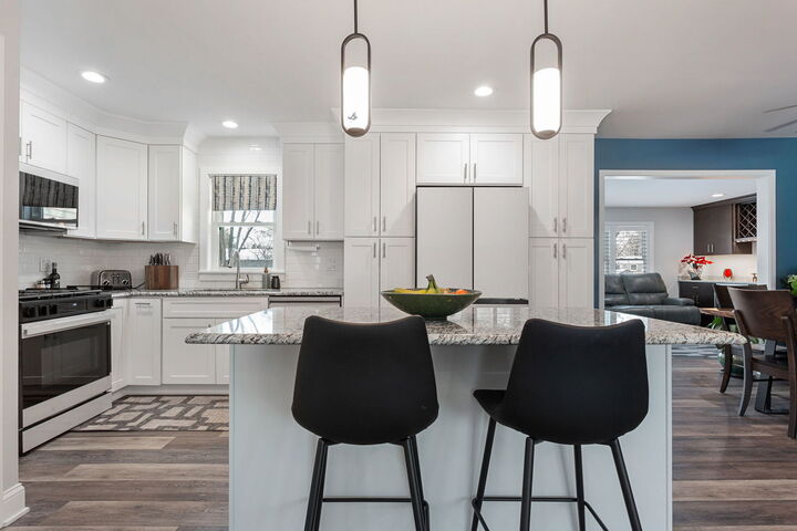 Property Photo:  6417 Londonderry Drive  IL 60013 