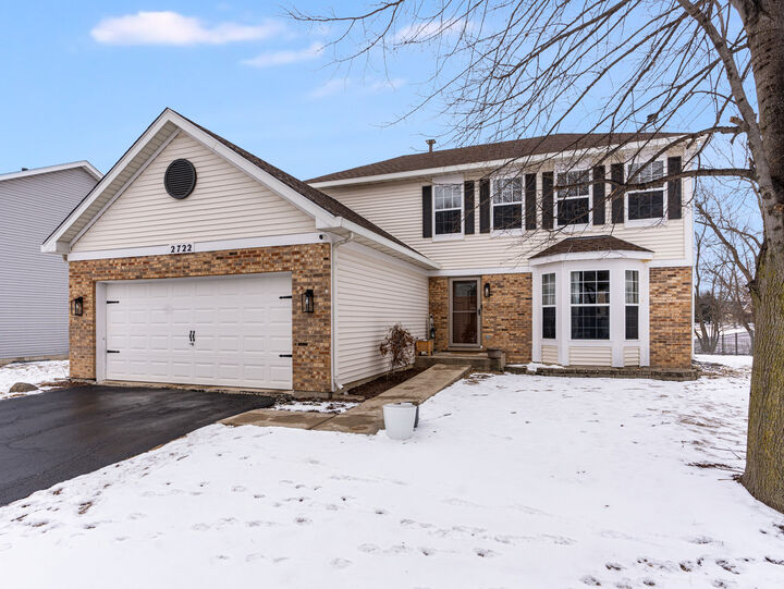 Property Photo:  2722 Lahinch Drive  IL 60503 