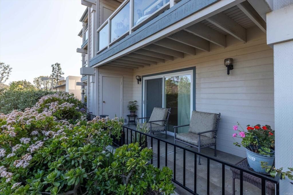 Property Photo:  1560 Circa Del Lago D104  CA 92078 