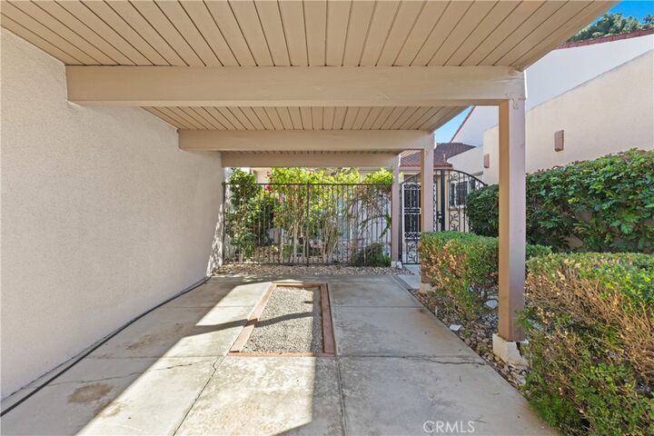 Property Photo:  22 Meadowsweet  CA 92612 