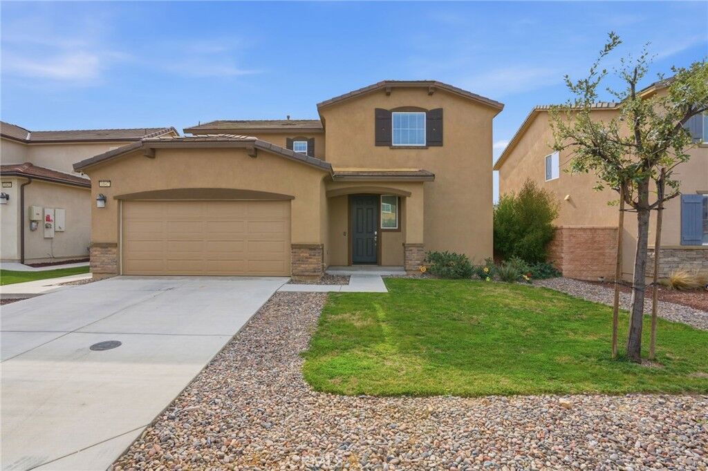 Property Photo:  1047 Little Leaf St  CA 92320 