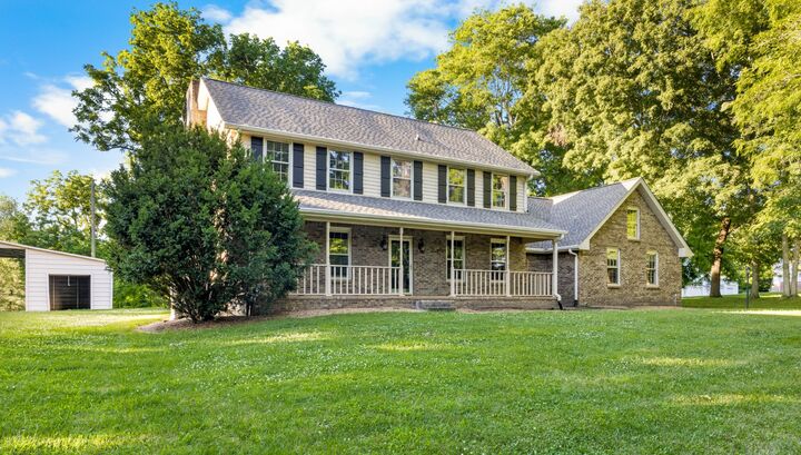 Property Photo:  407 Idaho Springs Rd  TN 37043 