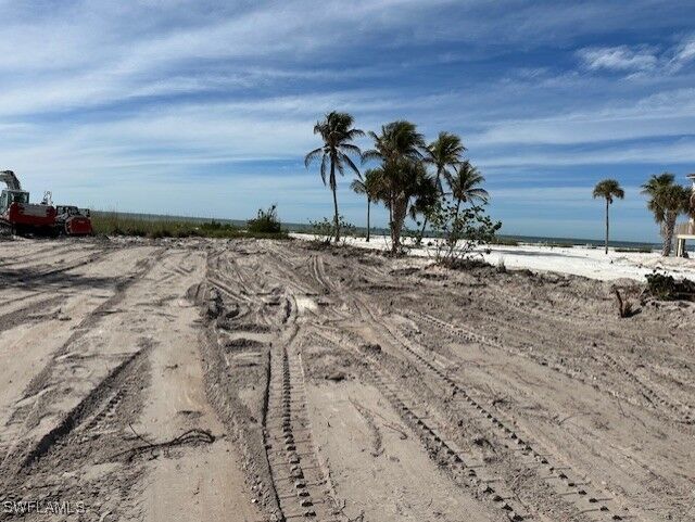 Property Photo: 5840 Estero Boulevard FL 33931