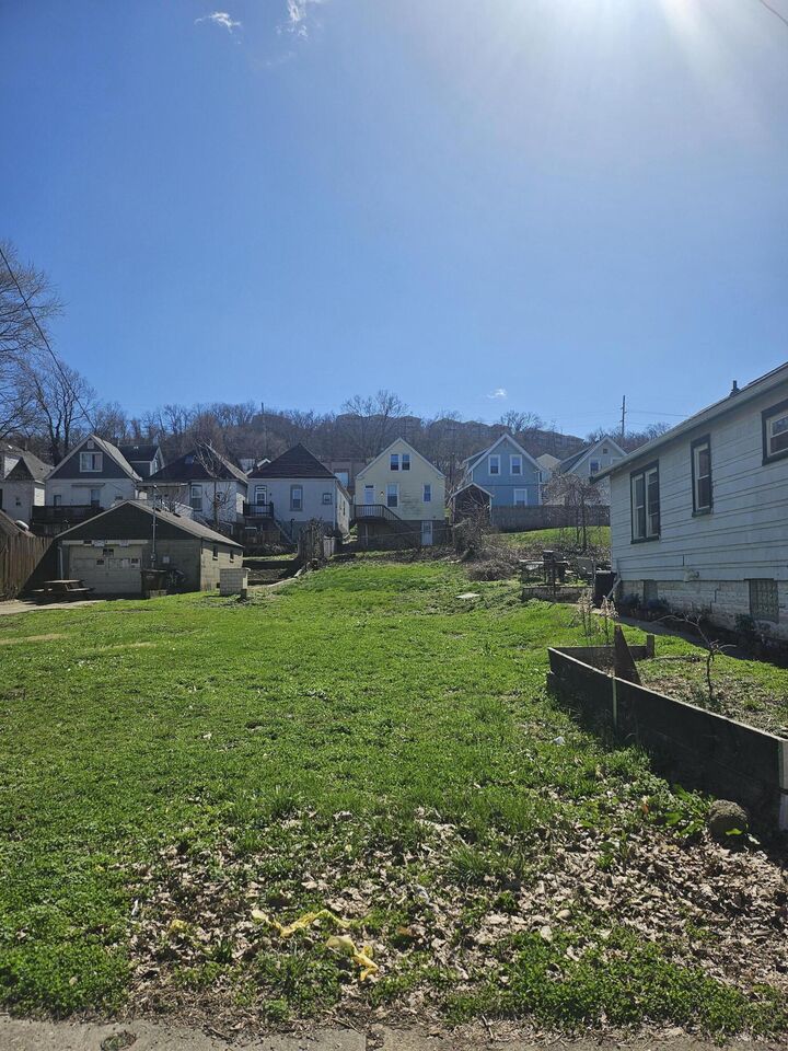 Property Photo:  1210 4th Avenue  KY 41074 