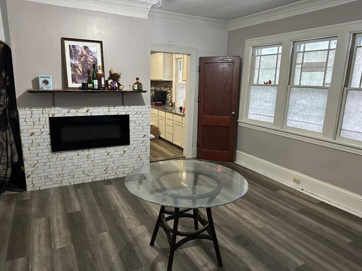 Property Photo:  2410 Ferrant Place  MN 55411 