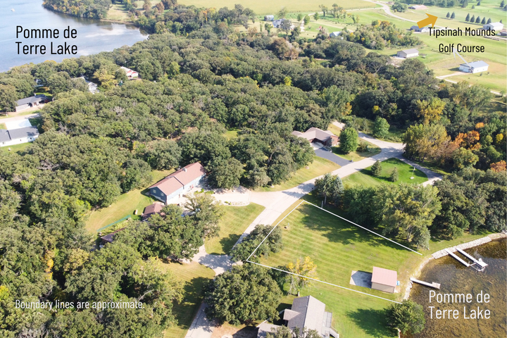 Property Photo: 27361 Oak Point Road MN 56531