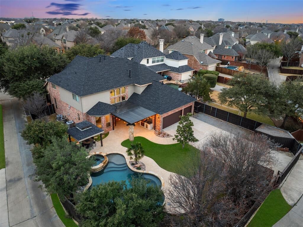 Property Photo:  1214 San Saba Court  TX 75013 