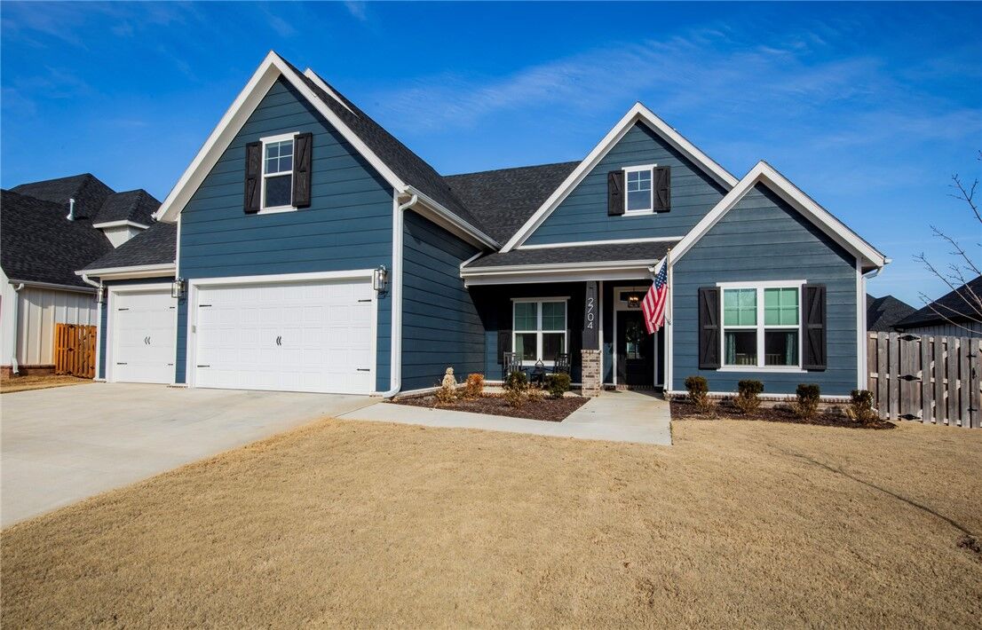 Property Photo:  2704 Nova Avenue  AR 72745 