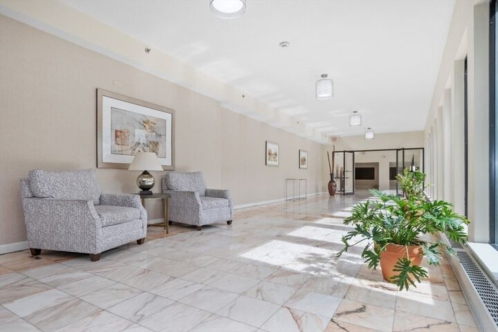 Property Photo:  250 Hammond Pond Pkwy 102N  MA 02467 