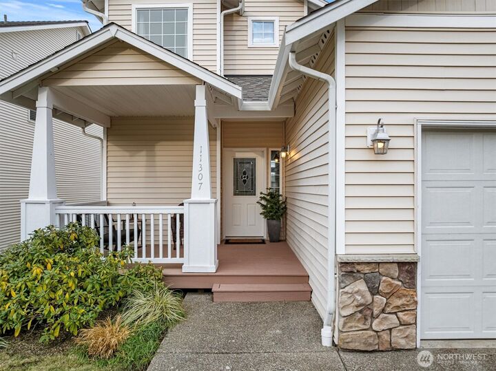 Property Photo: 11307 13th Street SE WA 98258