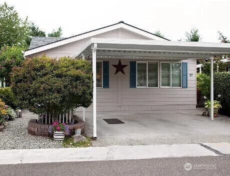 Property Photo:  23825  15th Avenue SE 97  WA 98021 