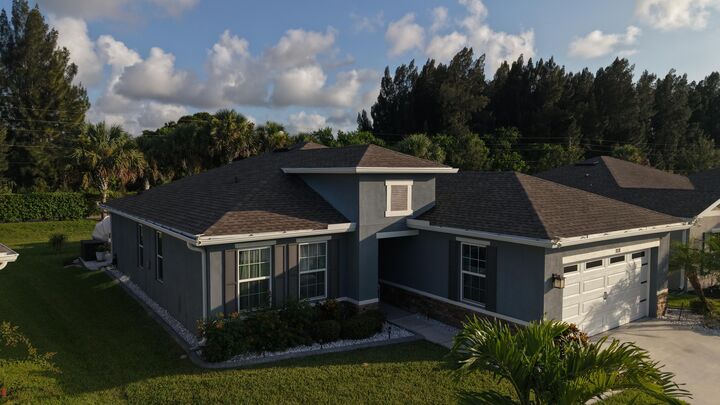 Property Photo:  3838 Lancove Way  FL 34981 