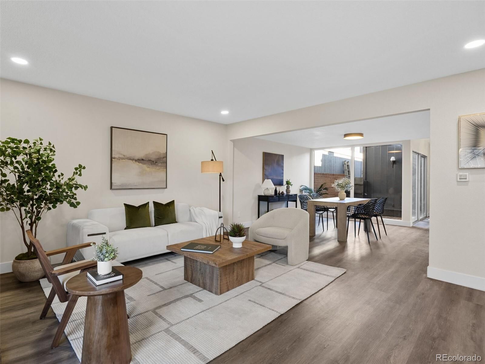 Property Photo:  3548 S Hillcrest Drive 2  CO 80237 