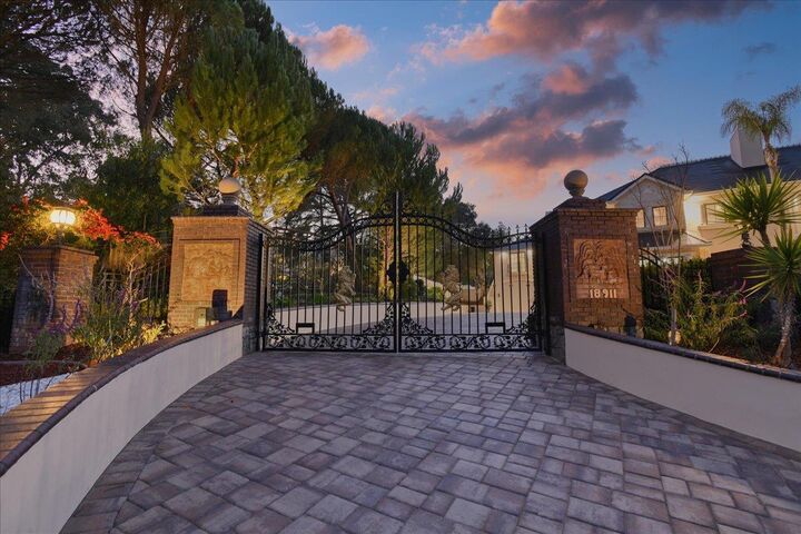 Property Photo: 18911 Decatur Road CA 95030