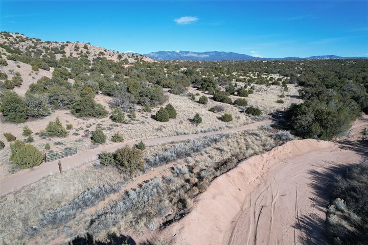Property Photo: 78 Calle Josephina NM 87506