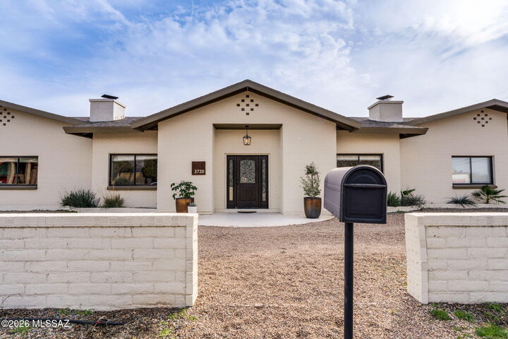 Property Photo:  3720 N Tucson Boulevard  AZ 85716 
