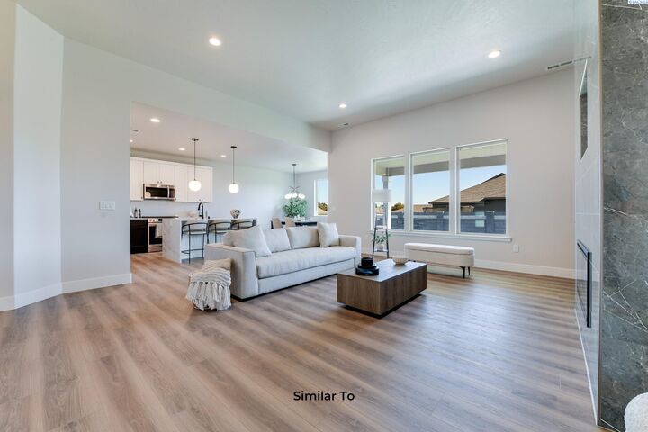 Property Photo:  10008 Redbud Dr  WA 99301 