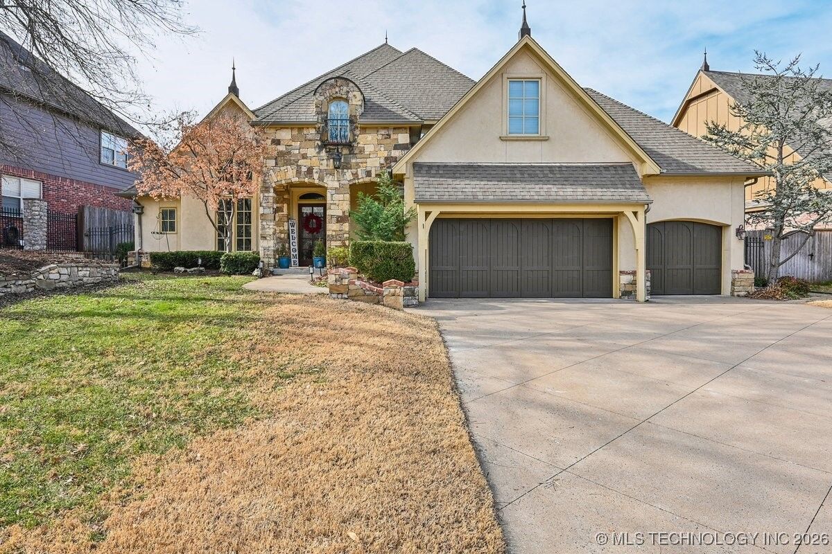 Property Photo:  10612 S 91st  OK 74133 