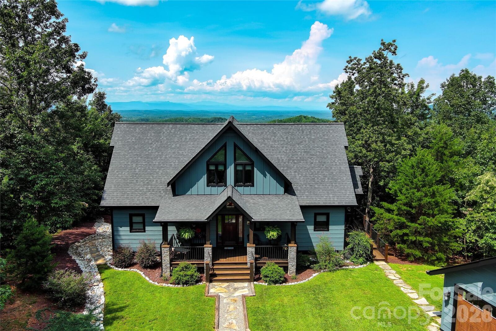 Property Photo:  623 Mountain Vista Drive  NC 28761 